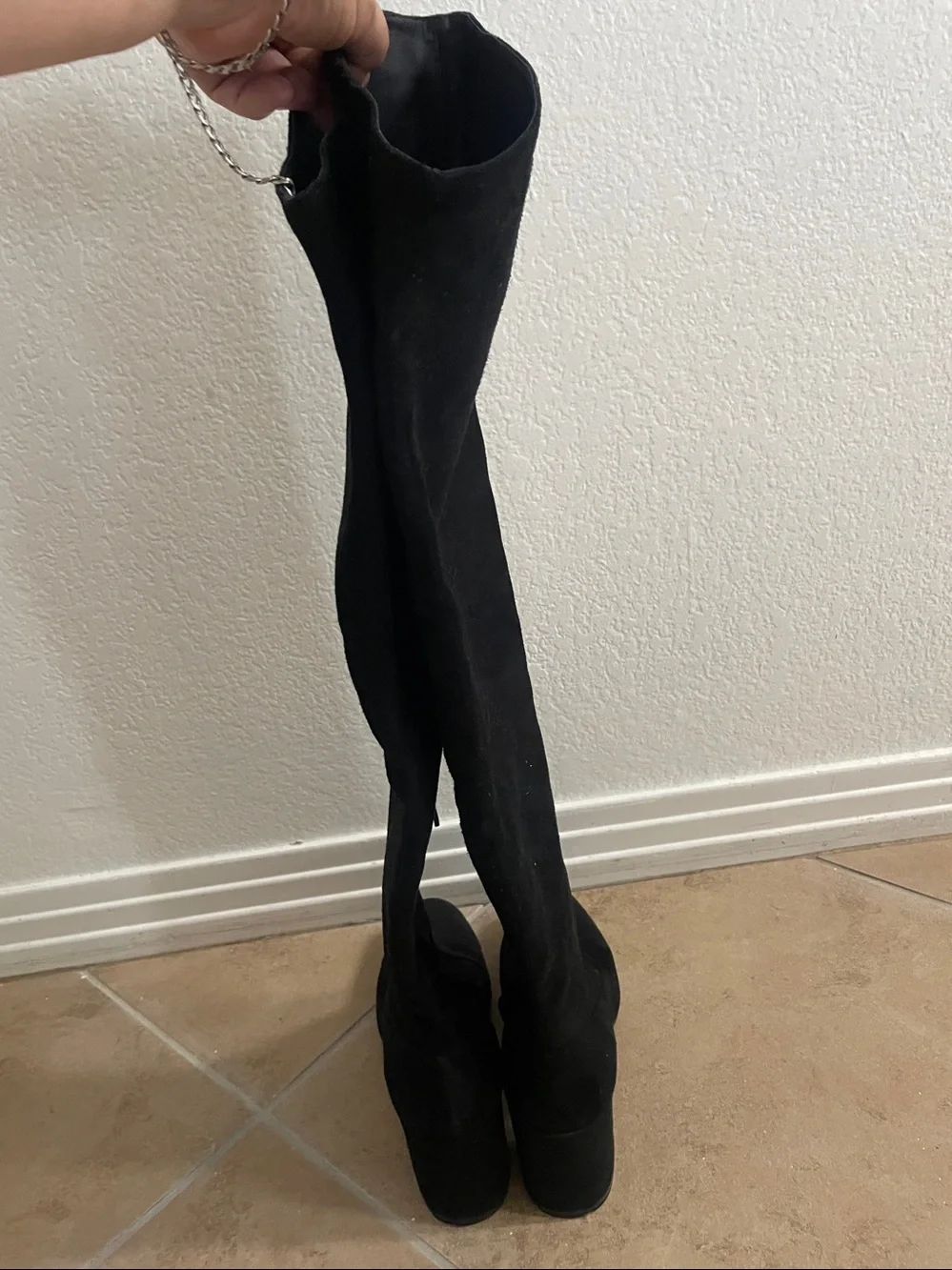 Vince “Blythe” over the knee boots black all leather/suede US 8